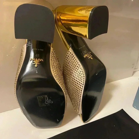 mule sandals with Gold Crystals - Picture 15 of 16
